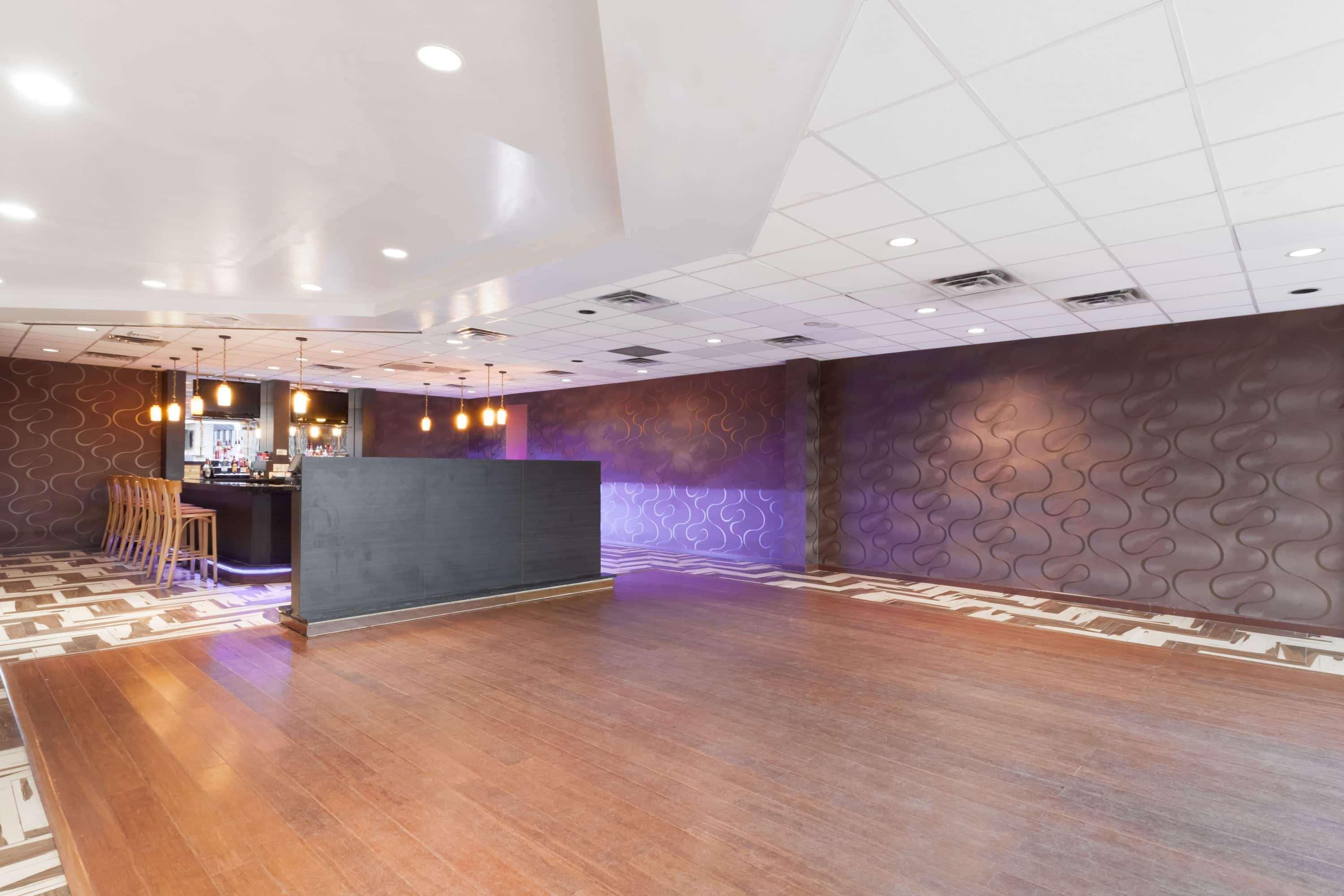 Ramada By Wyndham Newburgh/West Point Hotel Exterior foto
