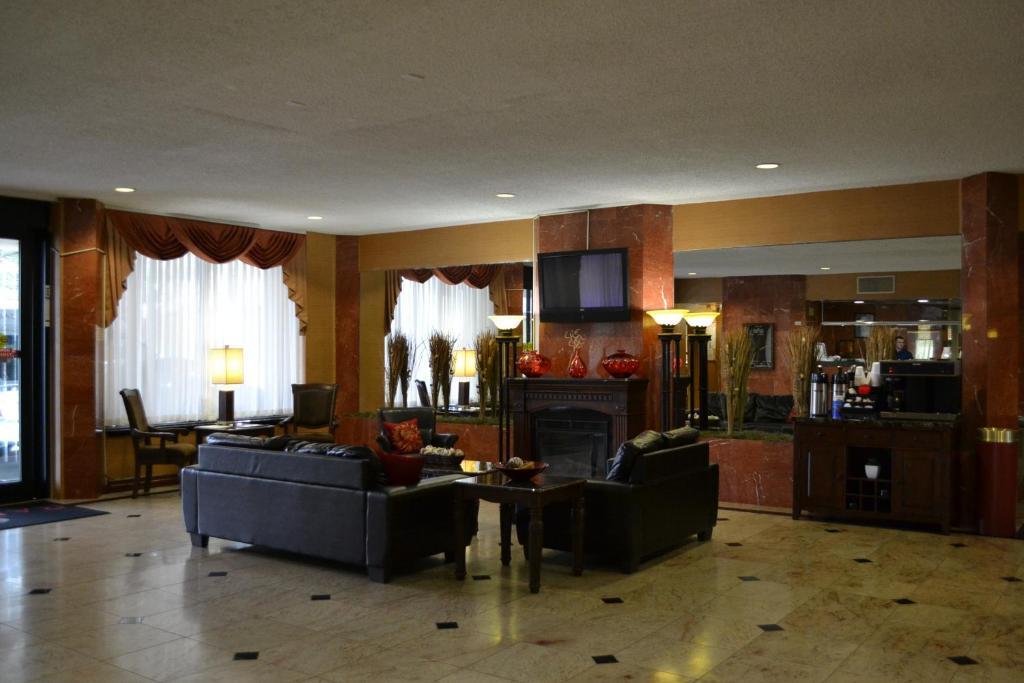Ramada By Wyndham Newburgh/West Point Hotel Exterior foto